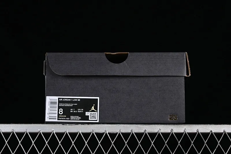 All categories Air Jordan Jordan series basketball shoes Air Jordan 1 Low Air Jordan 1 Low SE "WRMK" AJ1 Joe 1 Sashiko embroidery low-top cultural casual sneakers FN7670-493